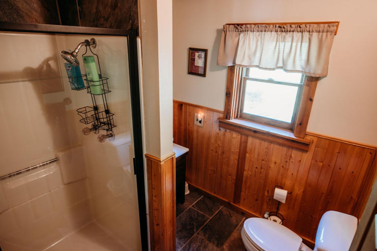 lonesome holler lodge