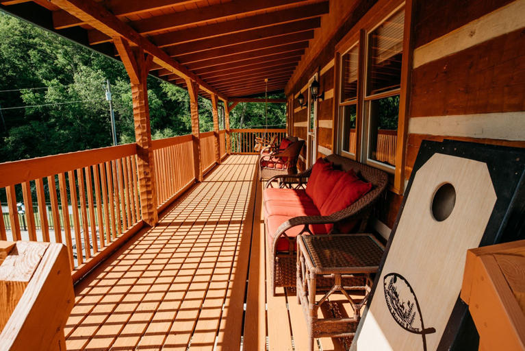 lonesome holler lodge